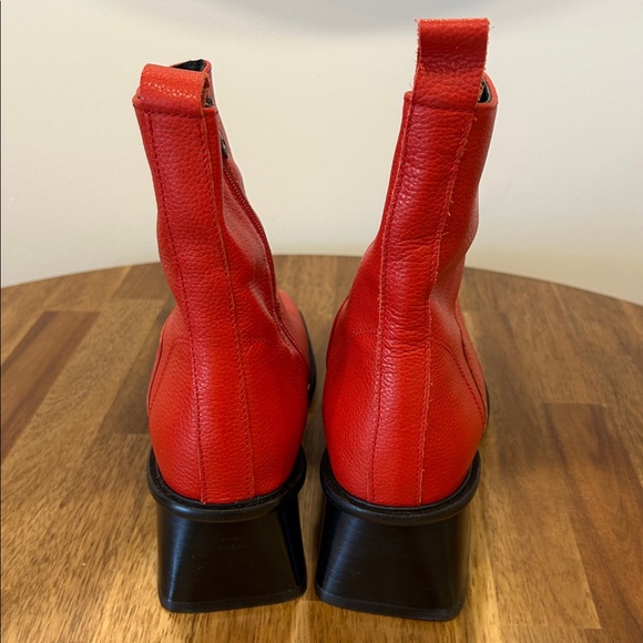 L’intervalle Red Leather Zip Up Heeled Boot - Picture 5 of 10